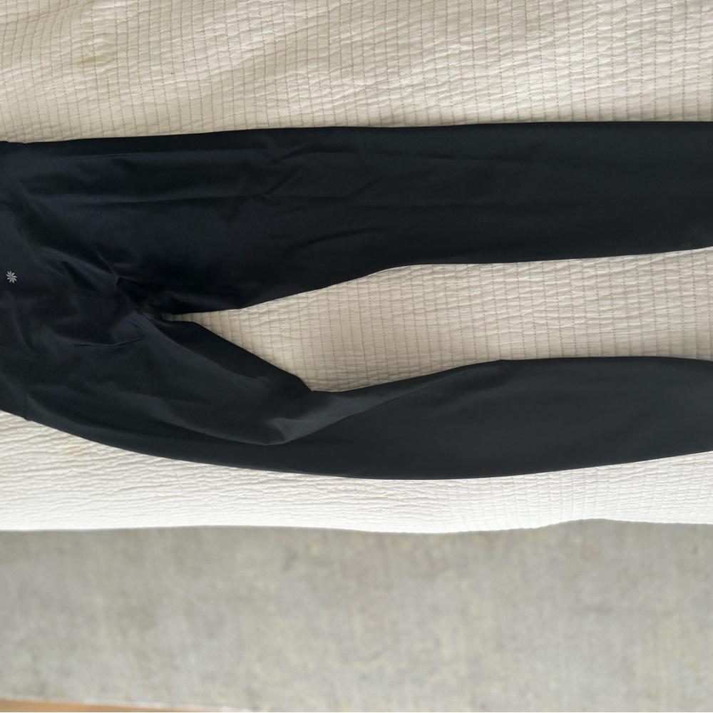 Athleta shimmer Black leggings